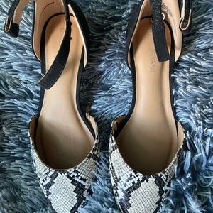 Snake skin toed flats